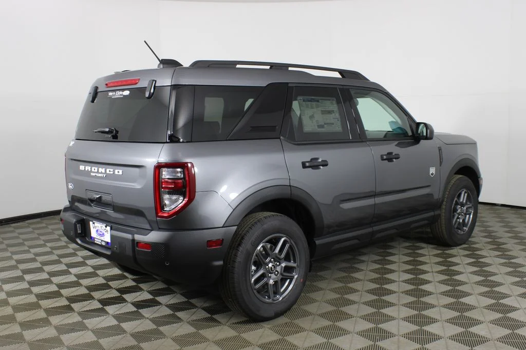 New 2026 Carbonized Gray Metallic Ford Big Bend image 5