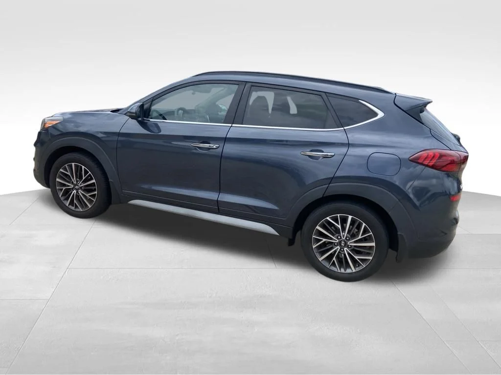 Used 2019 Blue Hyundai Ultimate image 24