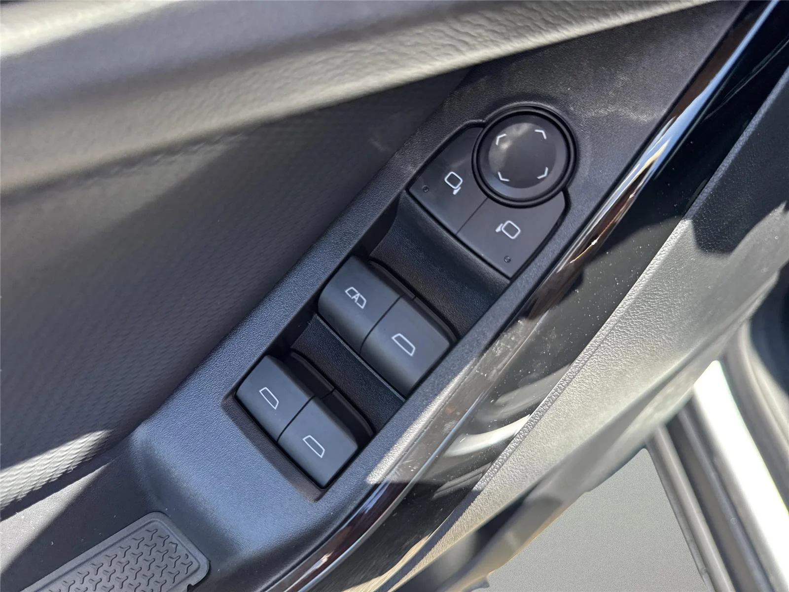 New 2026 Sterling Gray Metallic Chevrolet LT image 30
