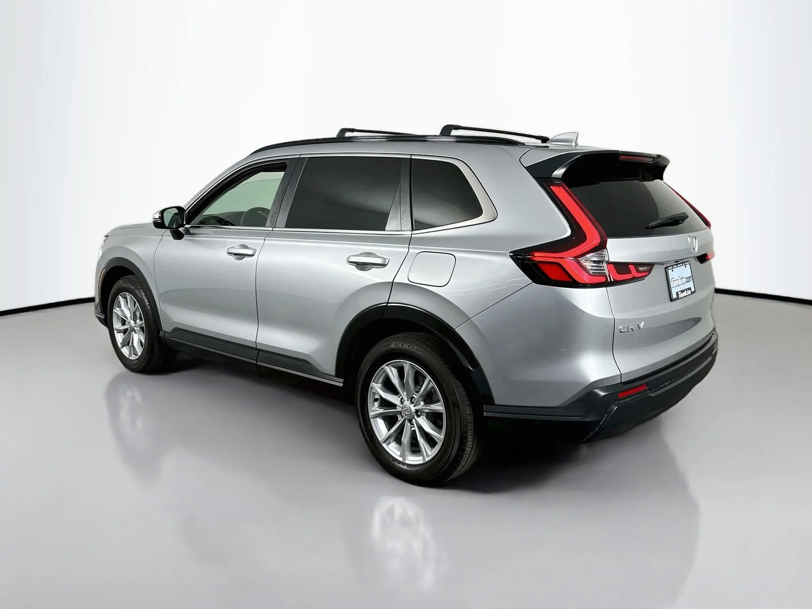 Used 2024 Silver Honda EX image 6