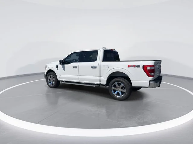 Used 2022 White Ford Lariat image 5