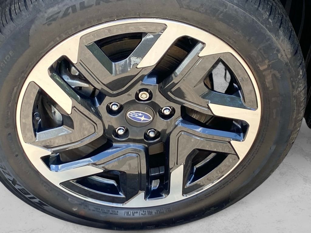 Used 2025 Beige Subaru Limited image 30