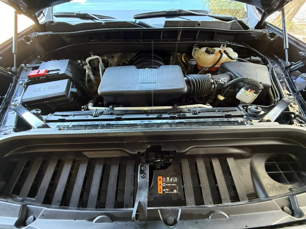 Used 2025 Black GMC SLT image 20