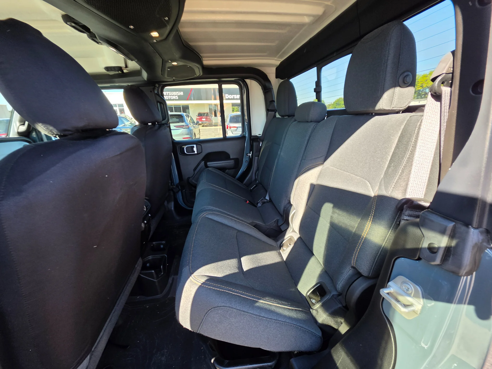 Used 2024 Anvil Clear Coat Jeep Sport S image 14