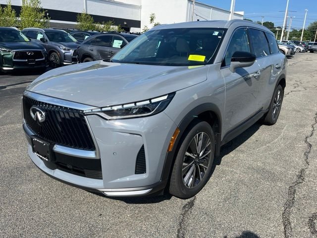 New 2027 Harbor Gray INFINITI Luxe AWD image 7