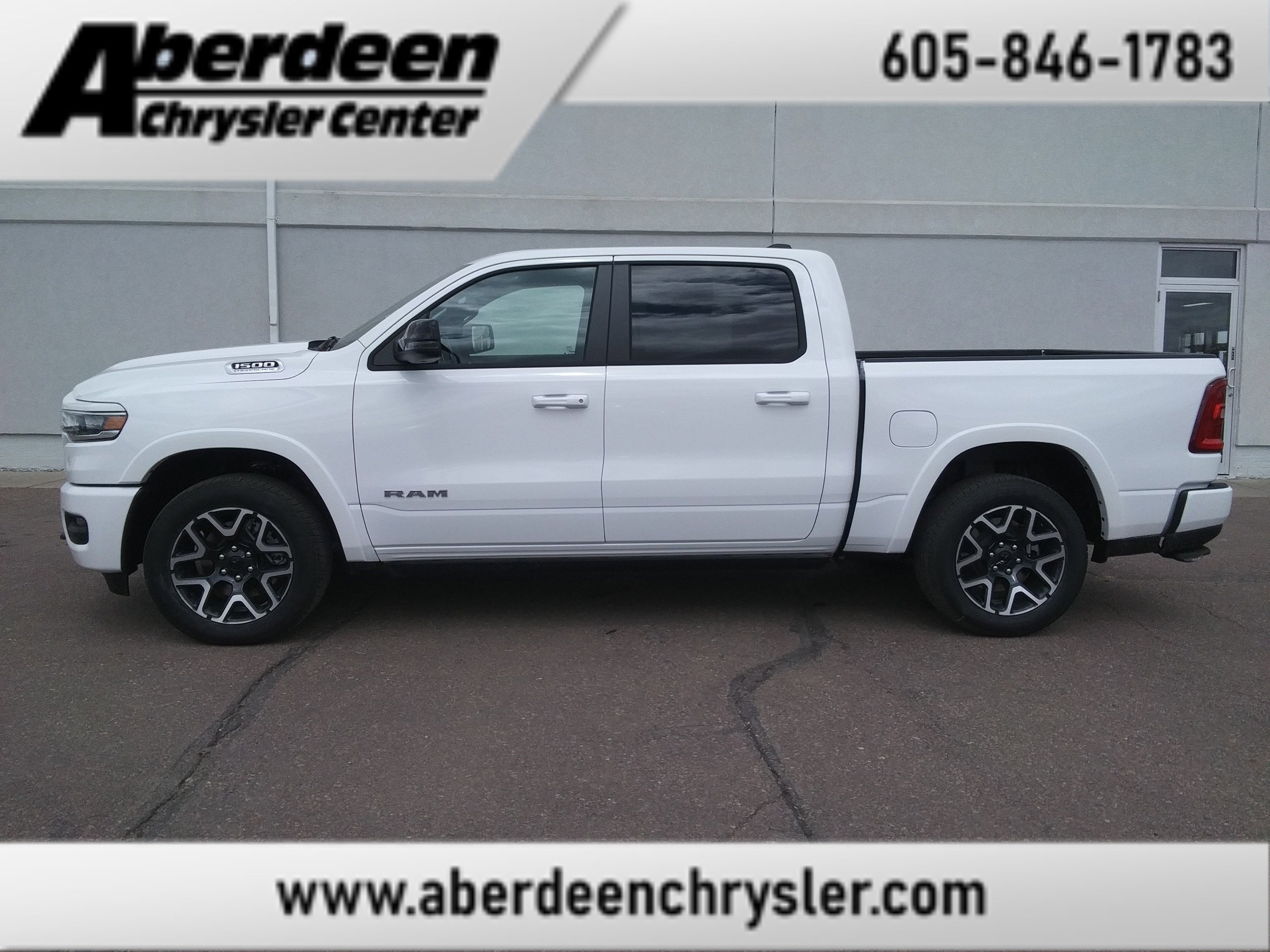 2026 RAM 1500 Laramie 4x4 Crew Cab 5'7's photo