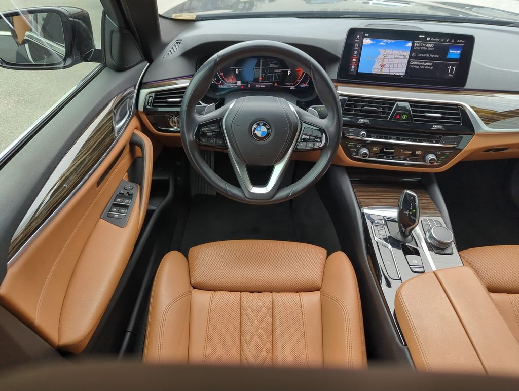 Used 2021 Black BMW 540i image 13