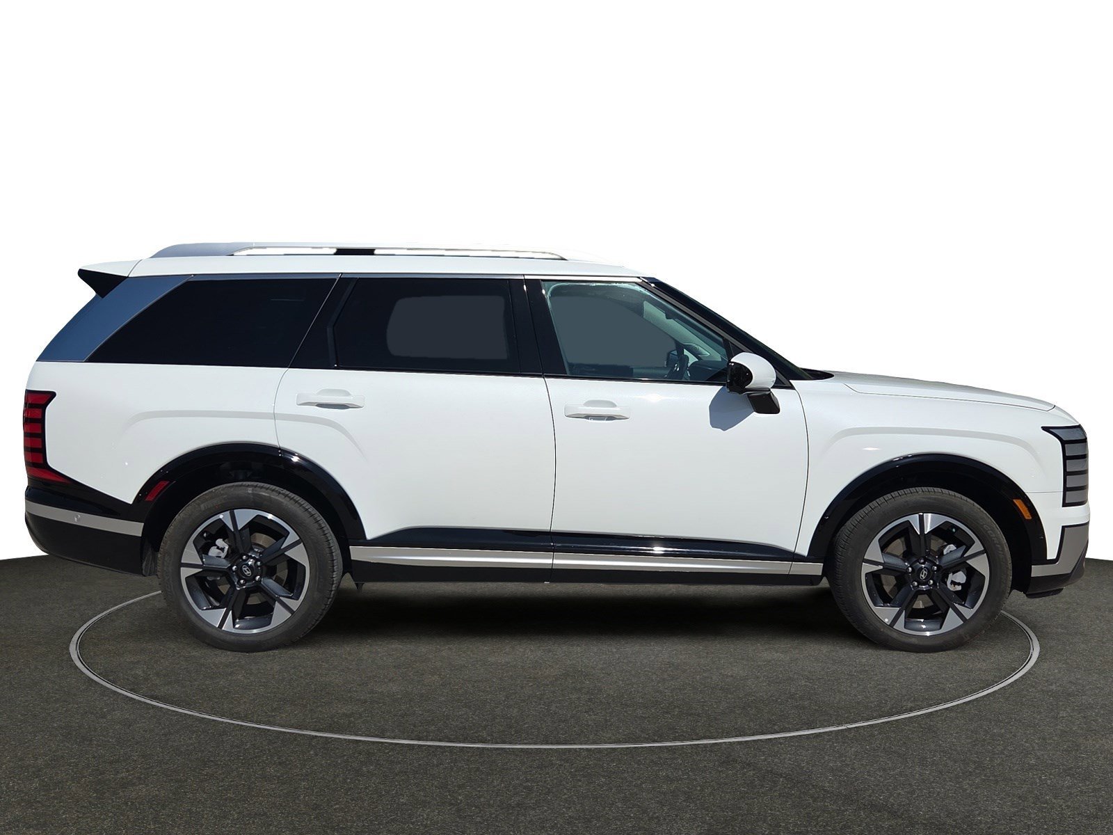 Used 2026 Creamy White Pearl Hyundai Limited image 6