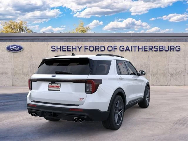 New 2026 Star White Metallic Tri-Coat Ford ST image 8