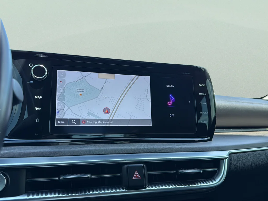 2023 Kia K5 EX - Photo 20