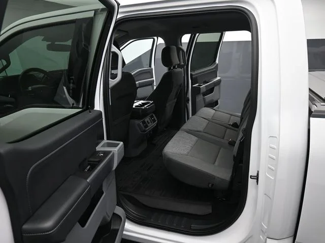 Used 2022 White Ford XLT image 14