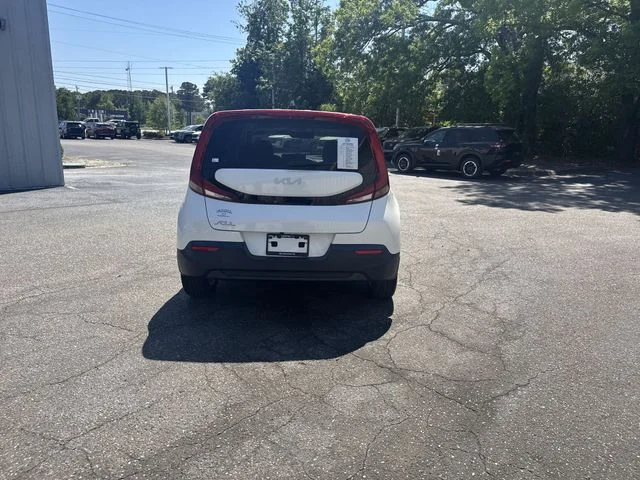 Used 2022 White Kia LX image 6