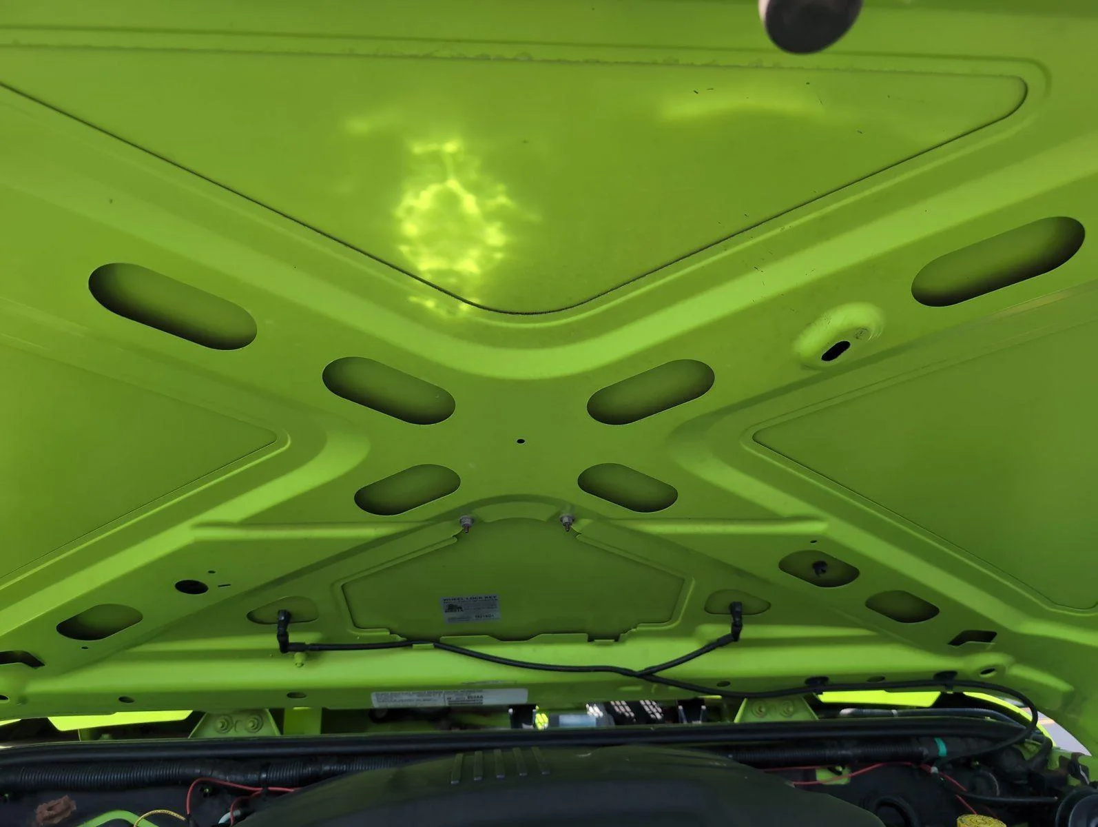 Used 2013 Gecko Pearl Jeep Sport image 13