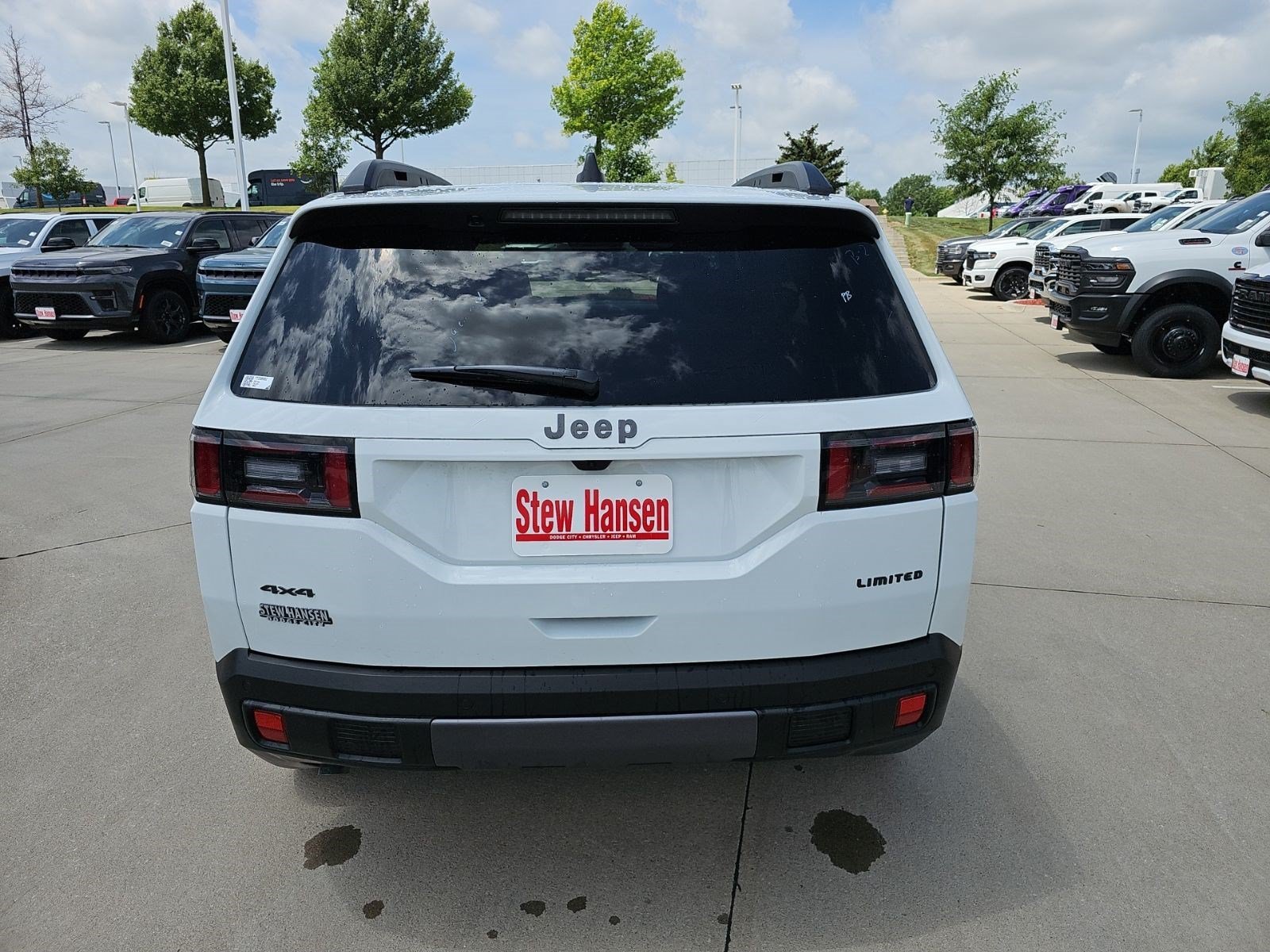 New 2026 Bright White Clearcoat Jeep Limited image 4