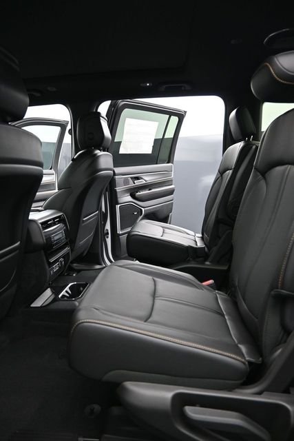 New 2026 White Jeep 85th Anniversary Edition image 10