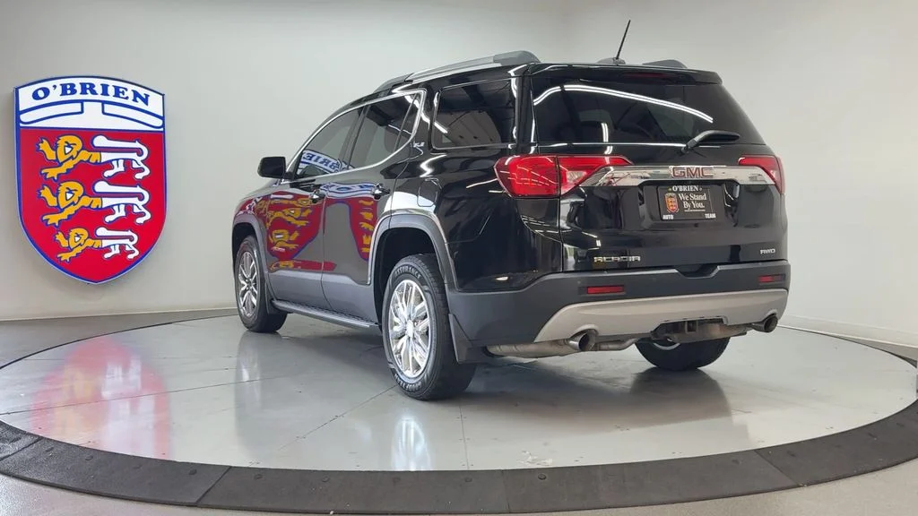Used 2019 Ebony Twilight Metallic GMC SLE-2 image 6