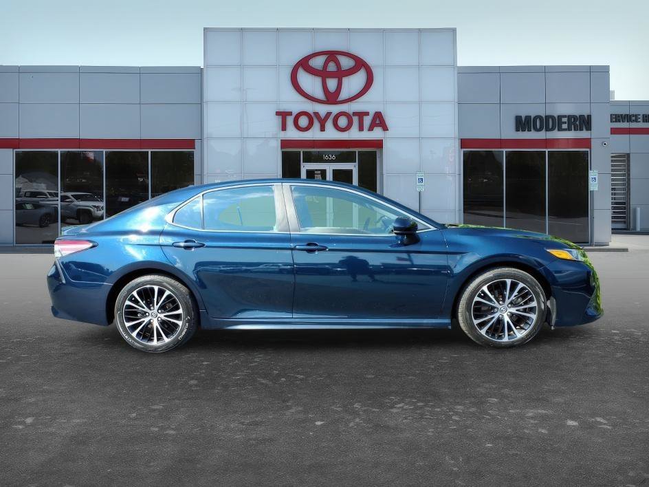 Used 2019 Galactic Aqua Mica Toyota SE image 7