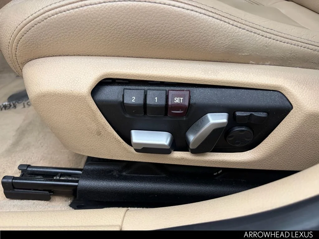 Used 2016 Blue BMW 328i image 13
