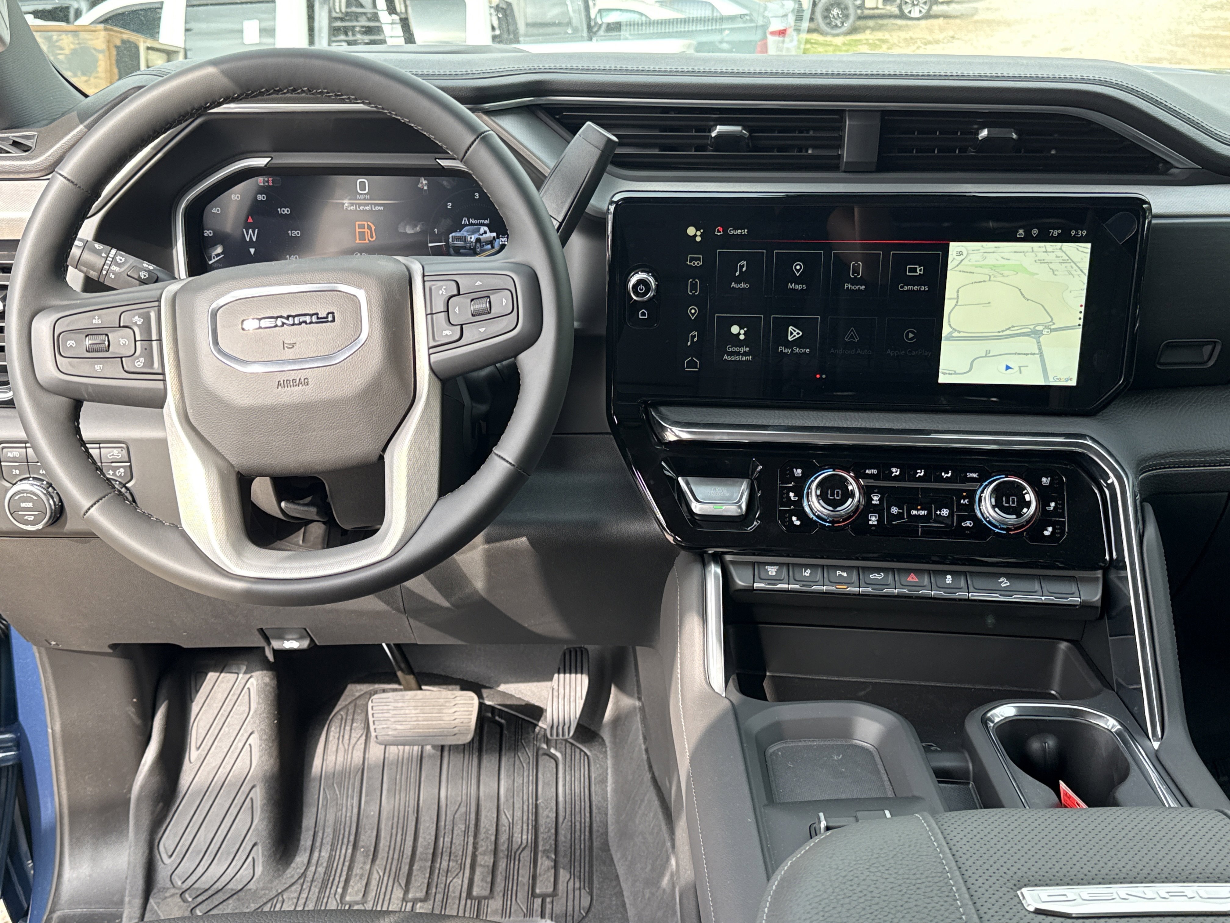 2026 GMC Sierra 2500HD Denali - Photo 5