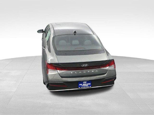 New 2026 Gray Hyundai SEL Sport Plus image 27