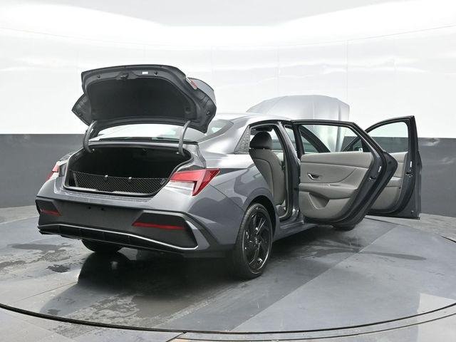 New 2026 Gray Hyundai SEL Sport image 29