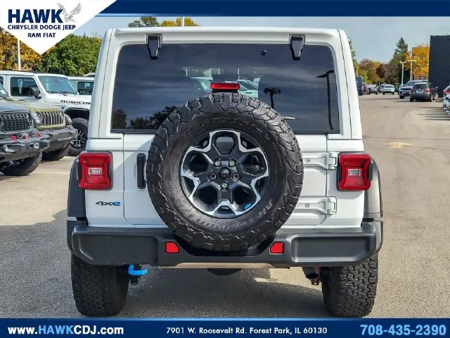 Used 2023 White Jeep Rubicon 4xe image 5