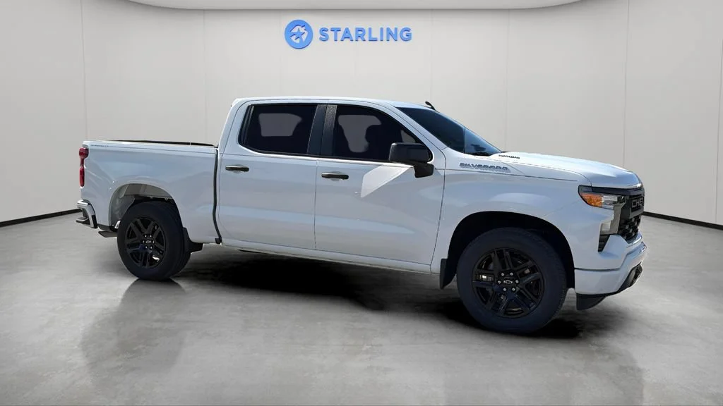 Used 2024 Summit White Chevrolet Custom image 13