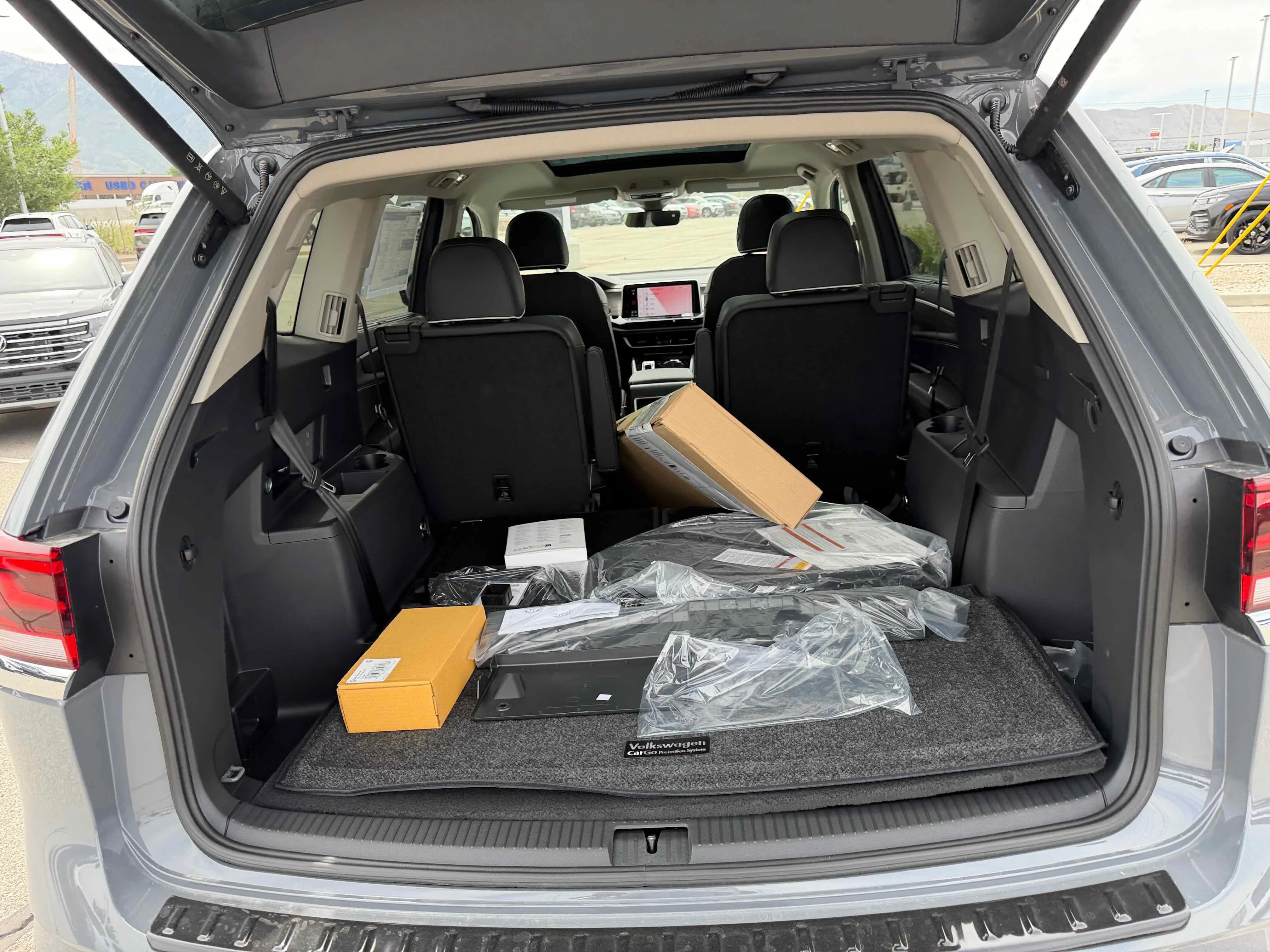 New 2026 Gray Volkswagen 2.0T SEL Premium R-Line image 31
