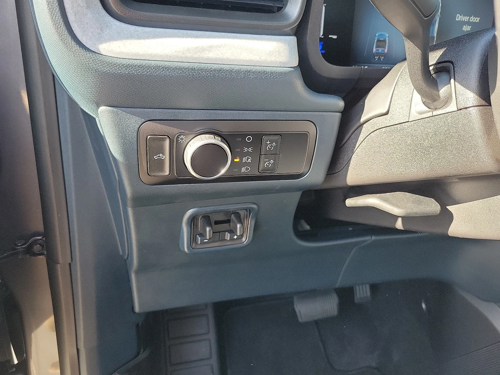Used 2026 Gray Metallic Ford XLT image 11