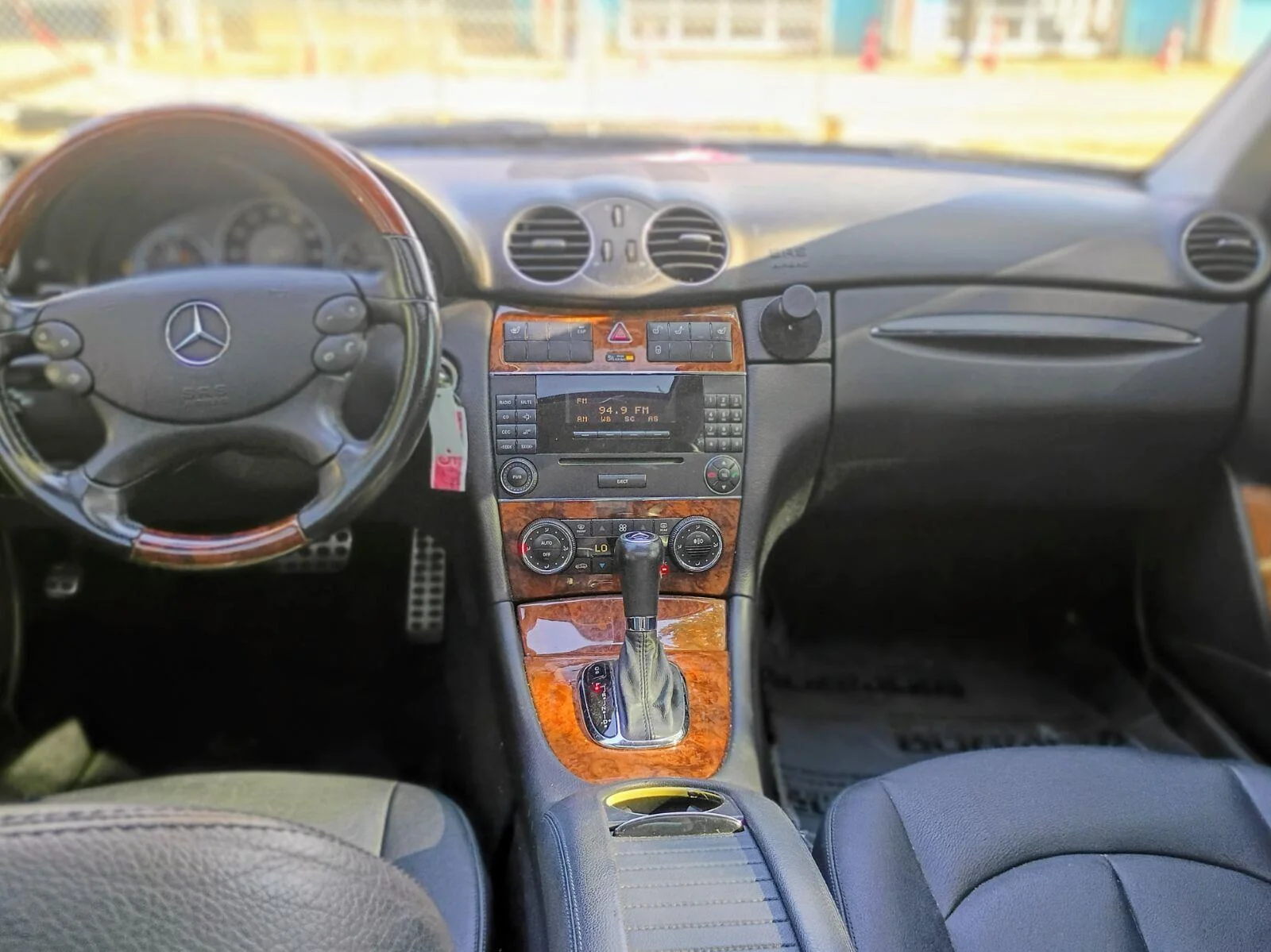 Used 2008 Black Mercedes-Benz 3.5L image 6