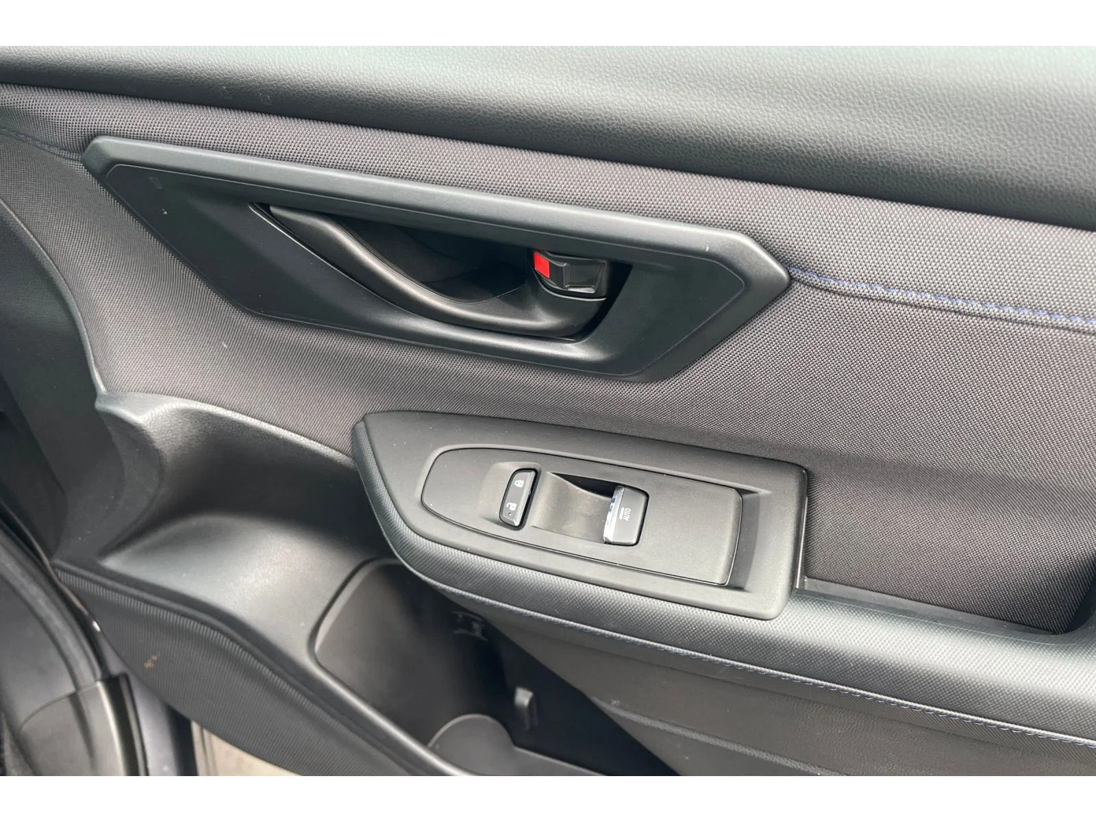 Used 2026 Magnetite Gray Metallic Subaru Premium image 21