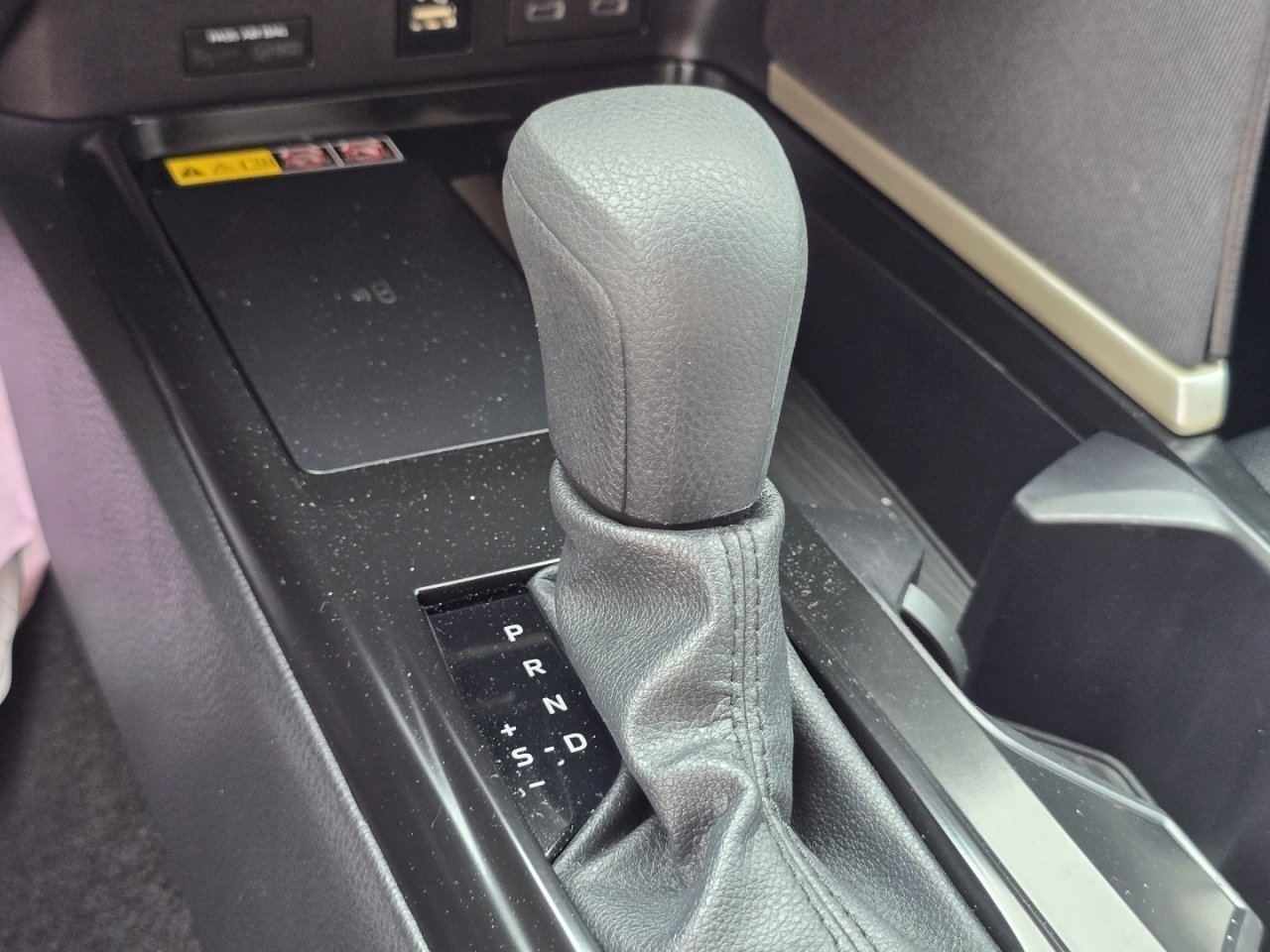 Used 2026  Toyota LE image 22
