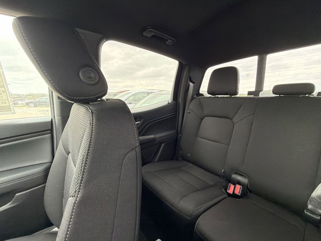 New 2026 Onyx Black GMC Elevation image 12