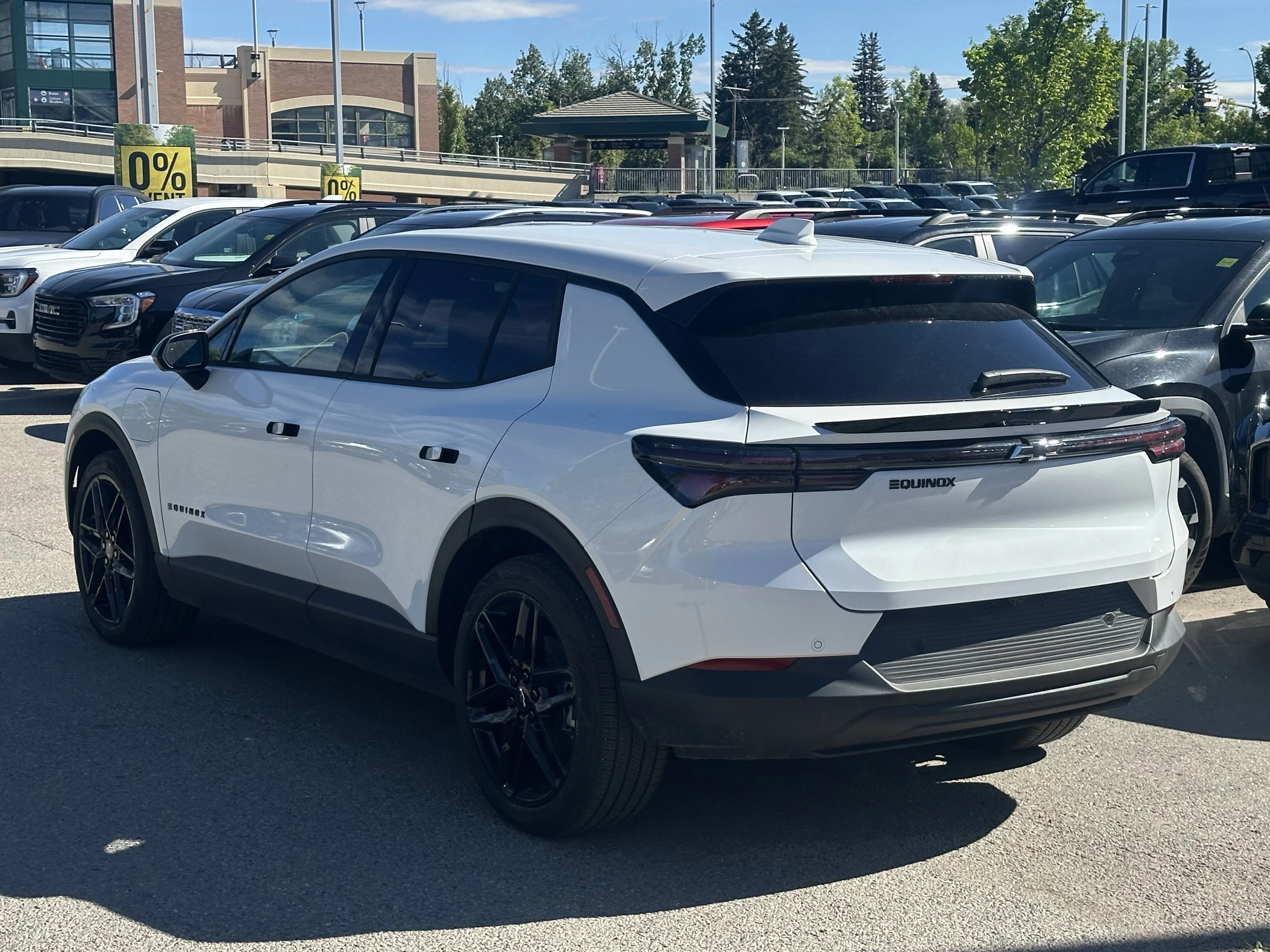 New 2026 Summit White Chevrolet LT image 4