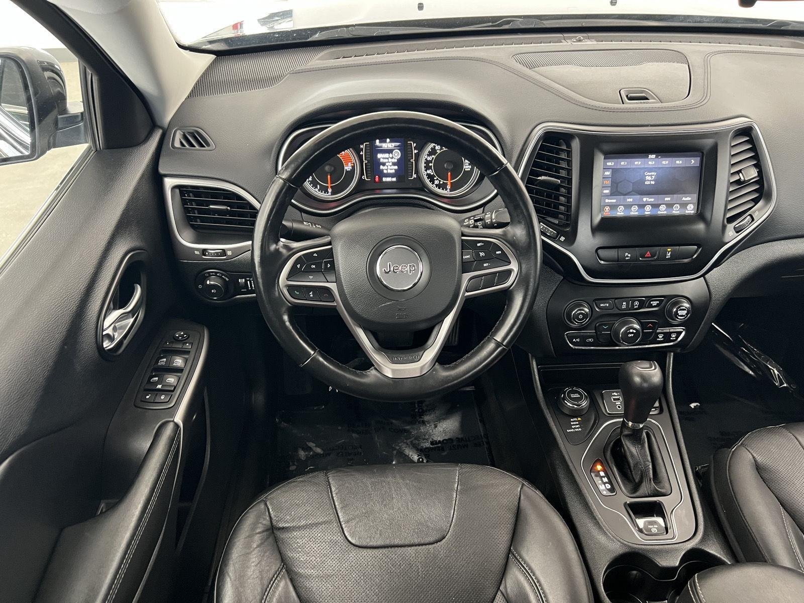 2021 Jeep Cherokee Latitude Lux - Photo 26