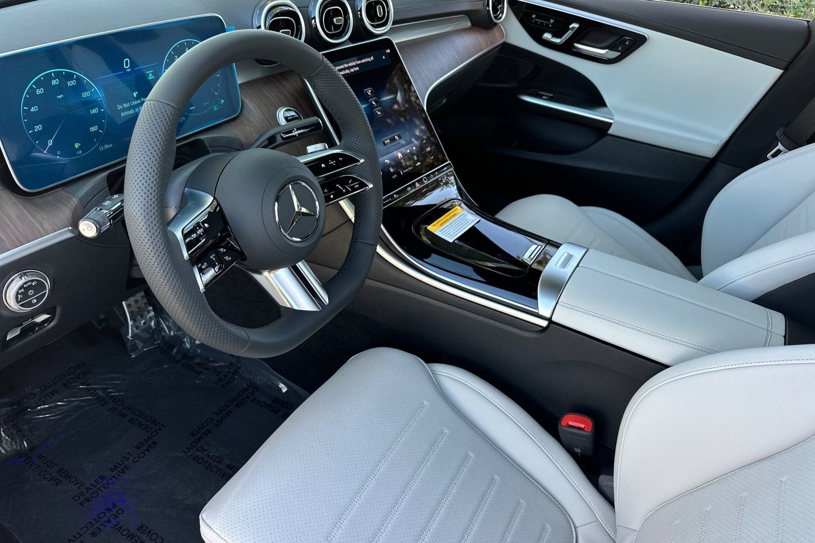 2026 Mercedes-Benz C-Class Sedan C 300 - Photo 15