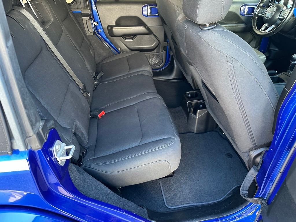 Used 2020 Blue Jeep Unlimited Sahara image 32