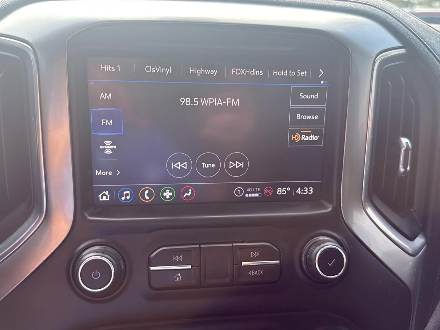 Used 2021 BLACK Chevrolet LT Trail Boss image 19