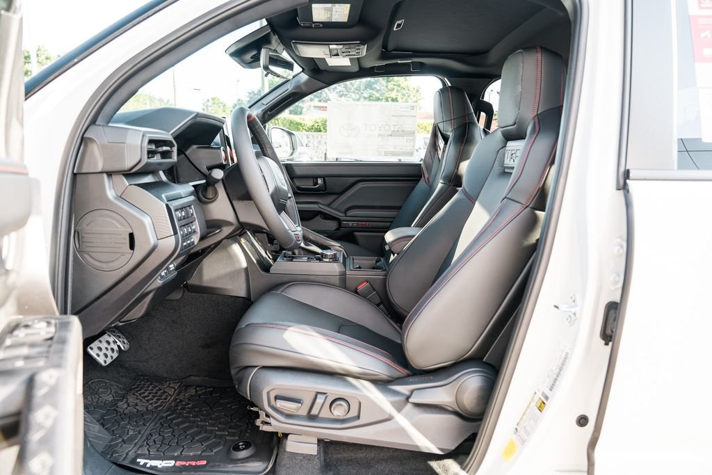 2026 Toyota Tacoma TRD Pro - Photo 26