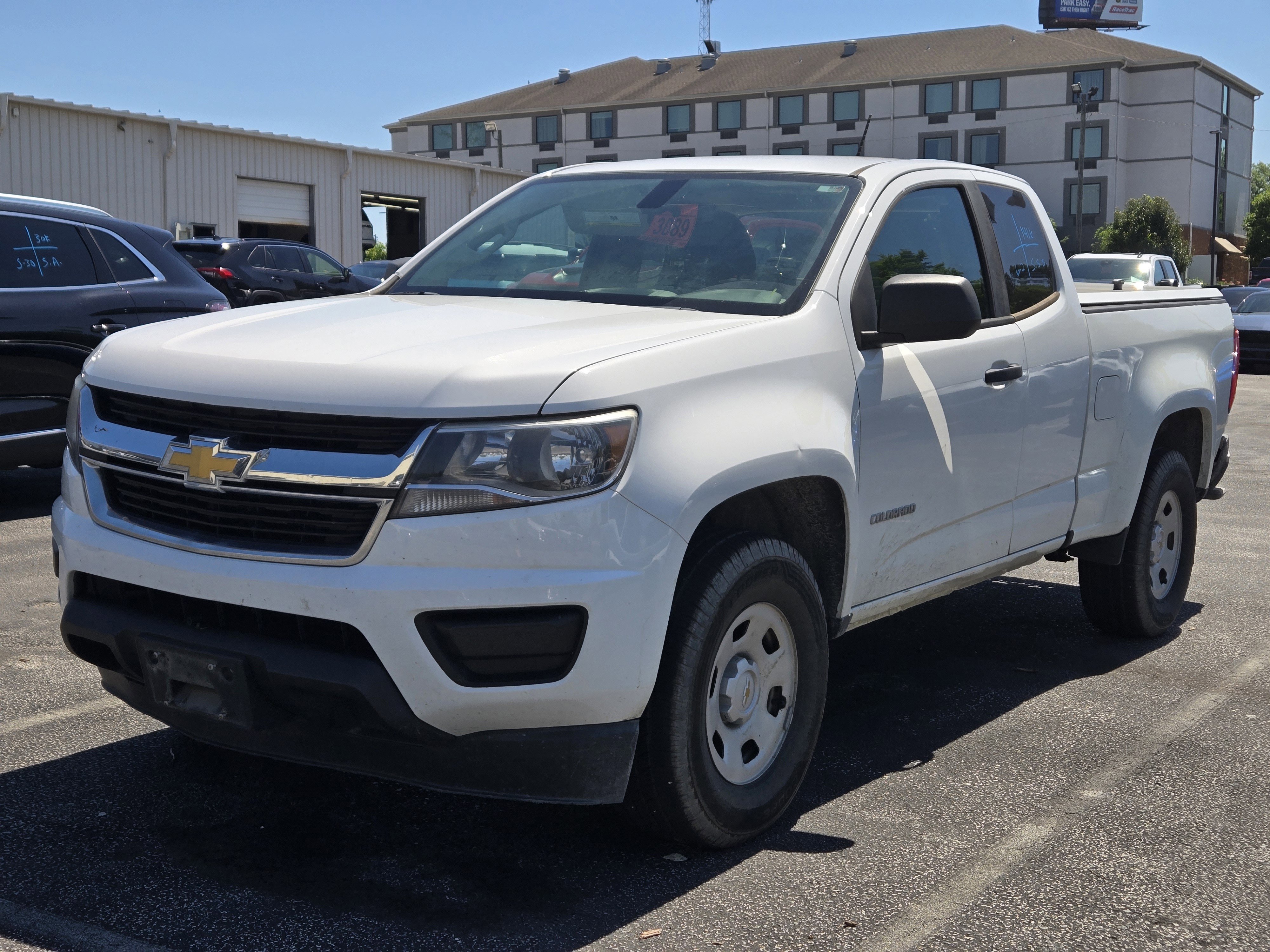 2019 Chevrolet Colorado 2WD Work Truck Extended Cab Auto's photo
