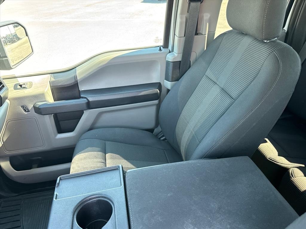 Used 2019 Ingot Silver Ux Ford XL image 11