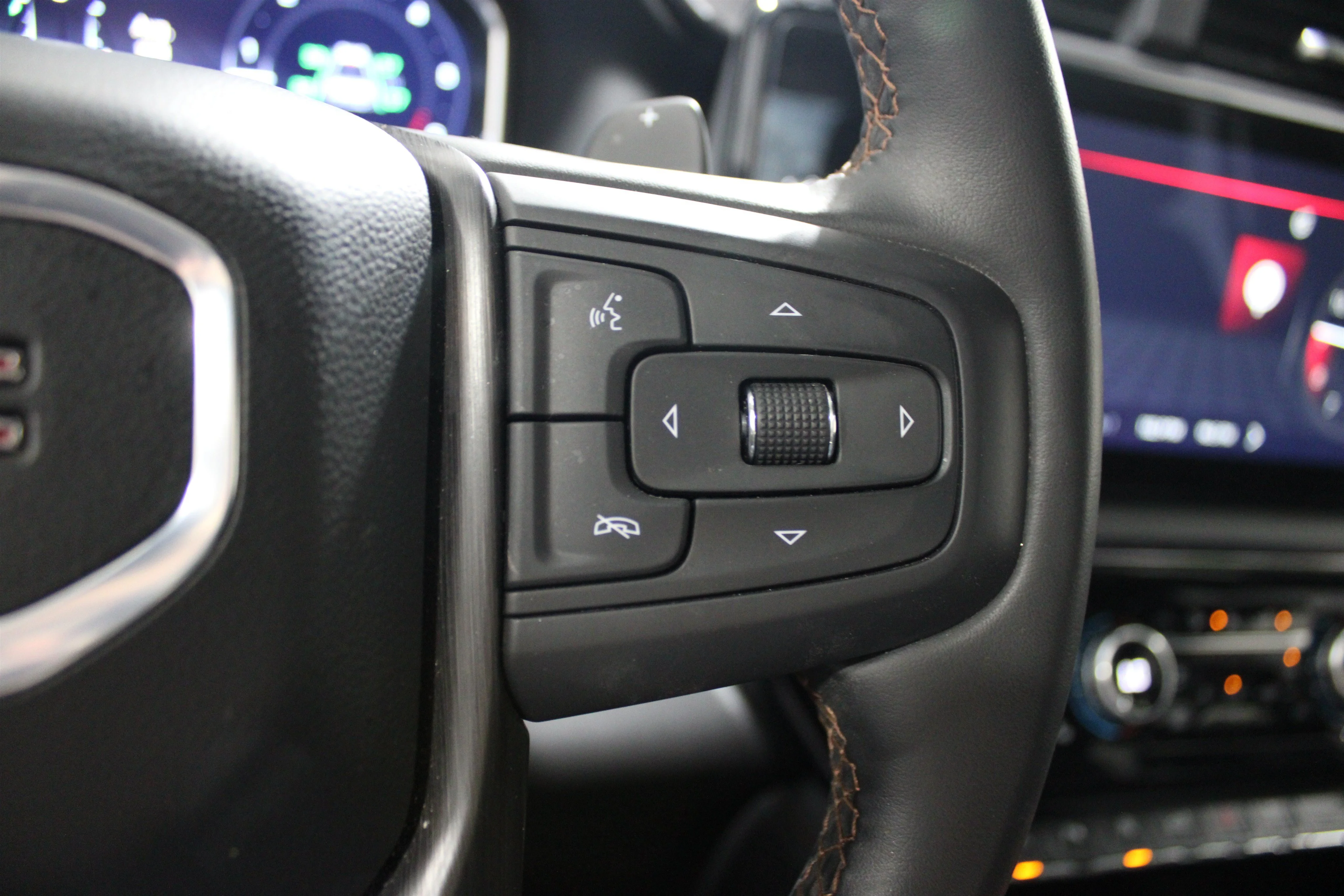 2024 GMC Sierra 1500 AT4 - Photo 11