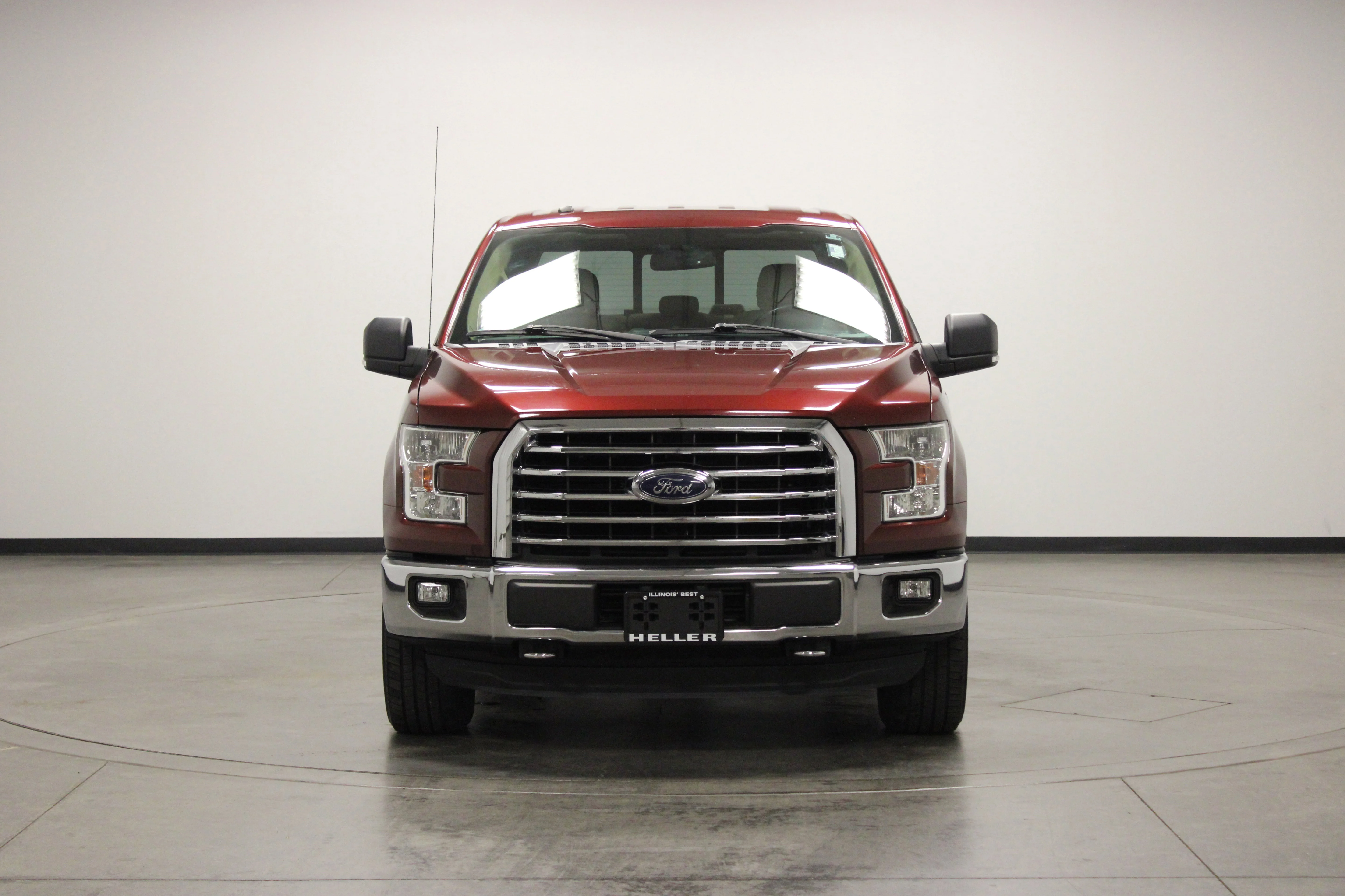 Used 2016 Bronze Ford XLT image 3