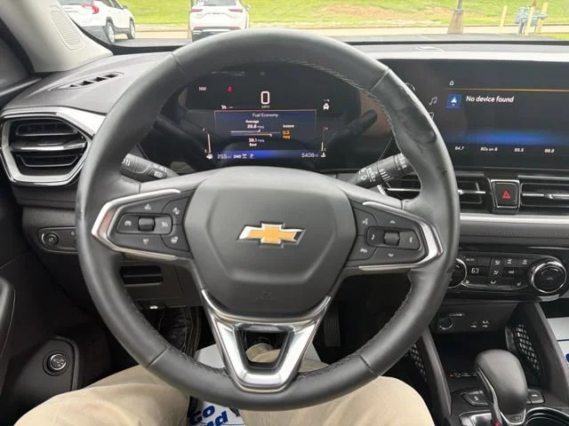New 2026 Summit White Chevrolet LT image 29