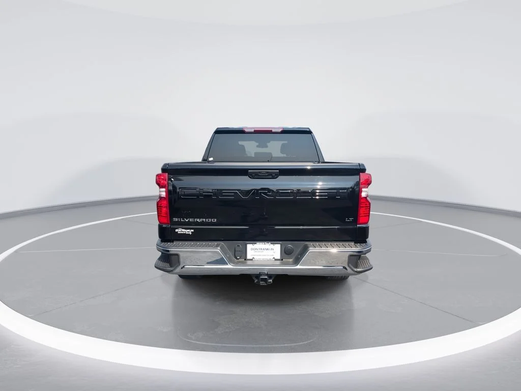 Used 2025 Black Chevrolet LT image 7