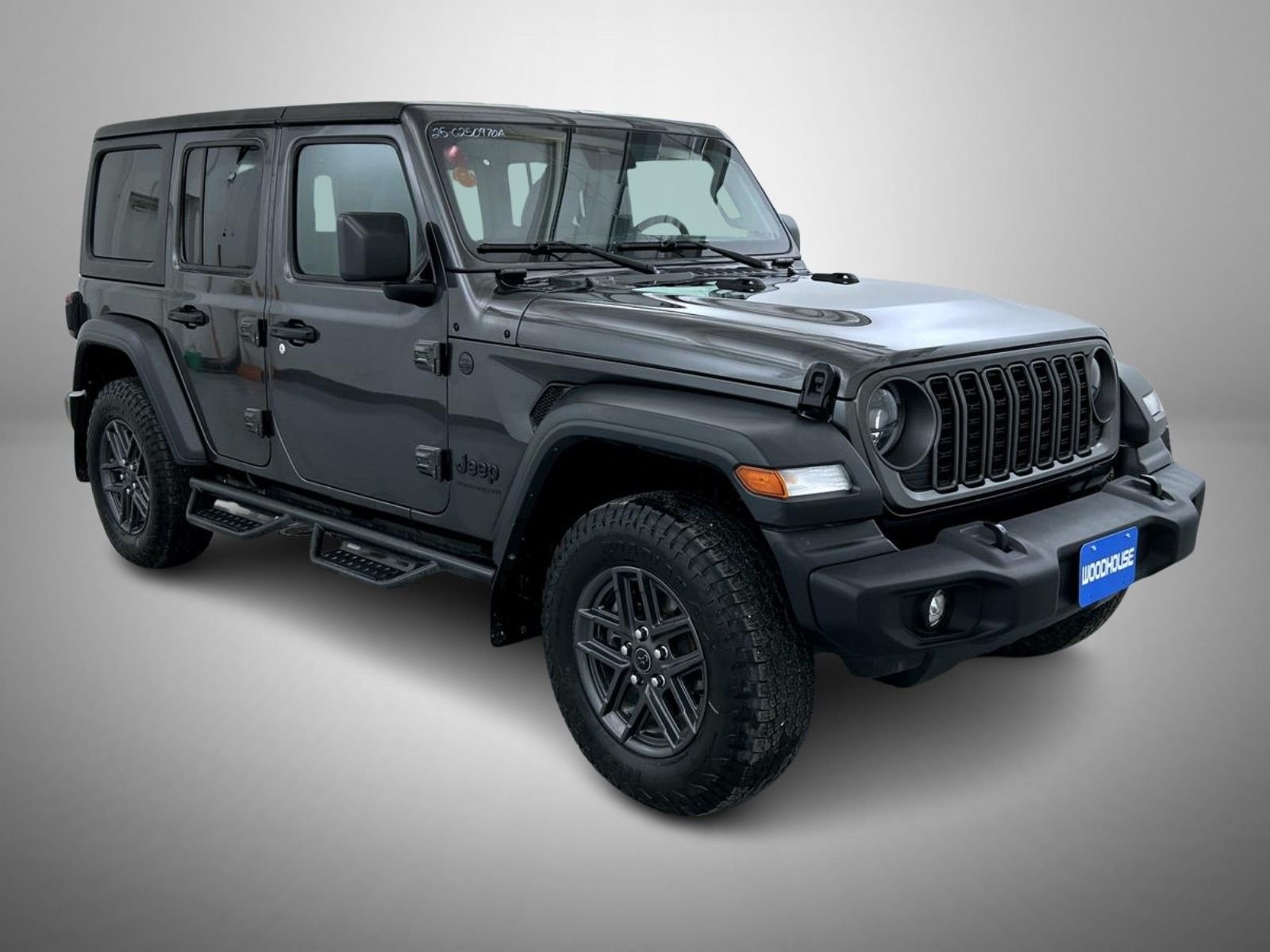 Used 2025 Gray Jeep Sport S image 3
