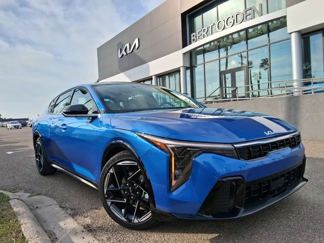 2025 Kia K4 GT-Line