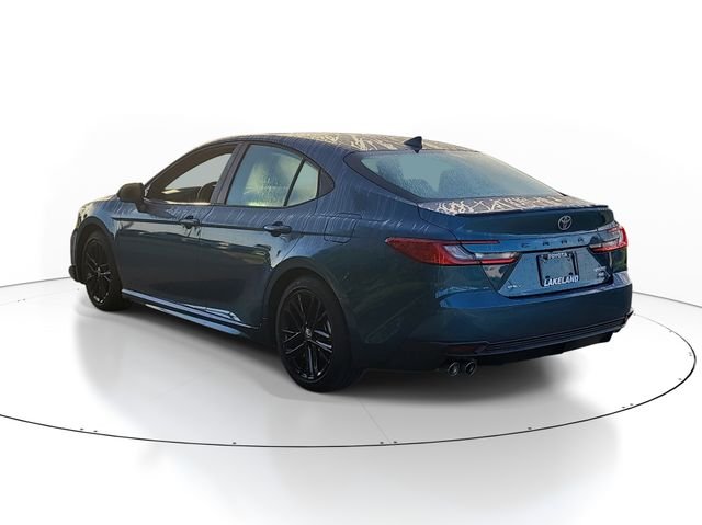Used 2025  Toyota SE image 3