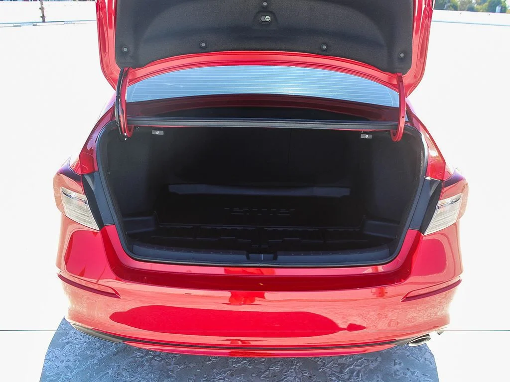 2025 Honda Civic Sport - Photo 26
