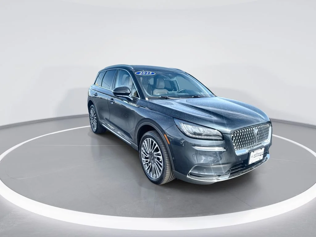 Used 2022 Blue Lincoln Reserve image 2
